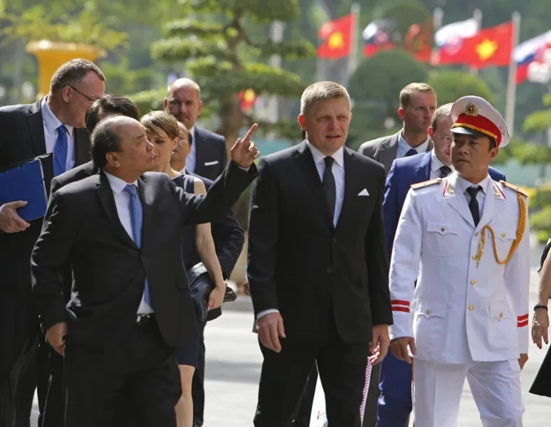 Politikov zo Smeru láka Vietnam, ich časté návštevy však nie sú bežné - domov.sme.sk