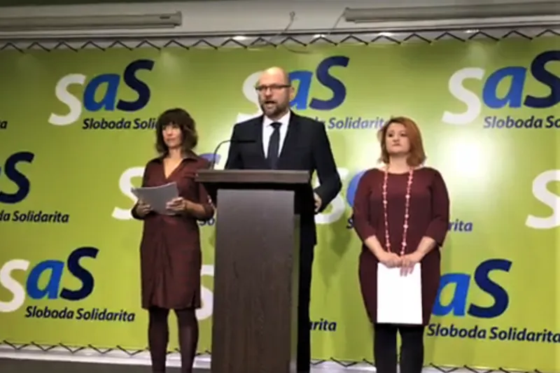 SaS vyzýva Danka, aby do týždňa zverejnil svoju rigoróznu prácu. Plánujú jeho odvolávanie. |  | .týždeň - iný pohľad na spoločnosť