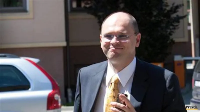 SaS podala trestné oznámenie pre údajný úplatok Matovičovi - Domáce - Správy - Pravda.sk