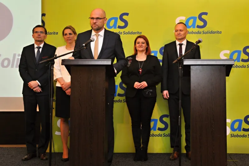 Prepúšťanie redaktorov v RTVS pripomína normalizačné čistky, tvrdí SaS | Topky.sk