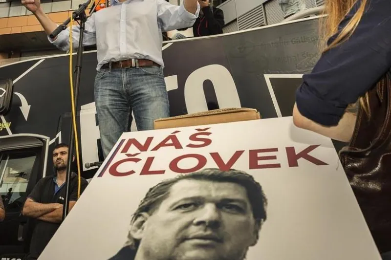 „Náš človek“ Bašternák sa pred súdom priznal a dostal päť rokov. Za čo? |  | .týždeň - iný pohľad na spoločnosť