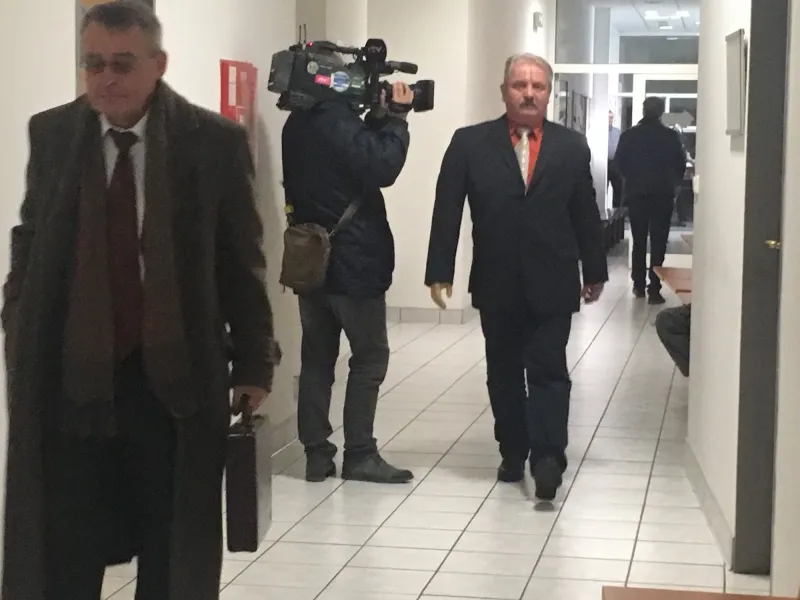 Kauzu Gemerský Mlyn zase odročili, ochorela vraj prísediaca – Denník N