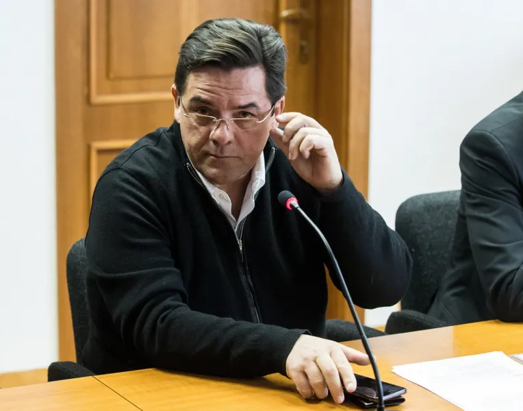 Súd rozhoduje o Kočnerovej väzbe v jeho neprítomnosti - domov.sme.sk