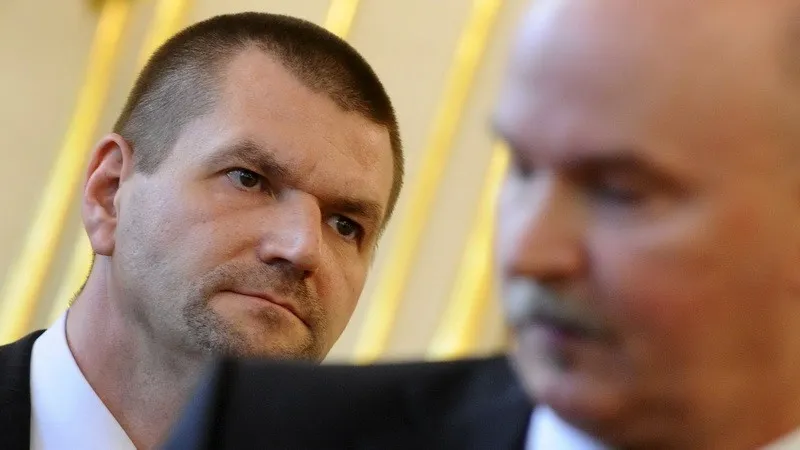 Kauza nástenkový tender pokračuje na Najvyššom súde. Obžalovaní exministri neprišli