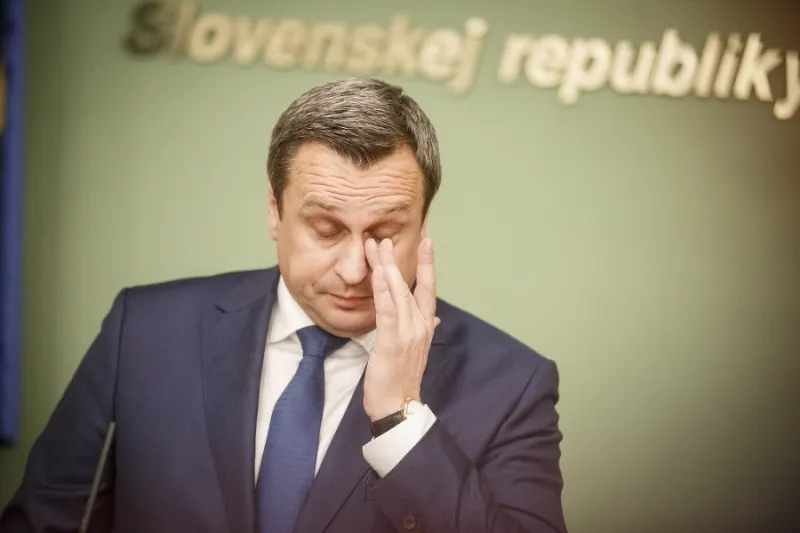 Liberáli varujú: Dankova rigorózna práca vyvolala lavínu, vydieranie vládnou krízou | Topky.sk