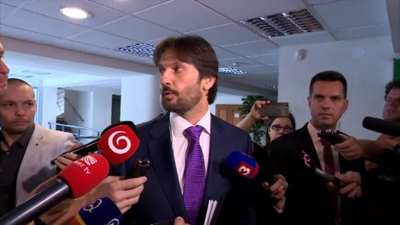 Na pojednávaní Rybaniča vypovedal Robert Kaliňák. Súd nakoniec odročili