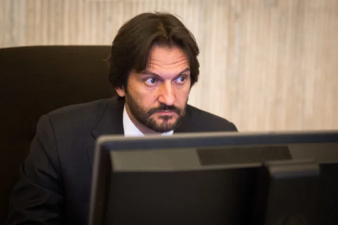 Sudca sa oboznamuje so spisom v prípade Filipa, ktorý si v banke pozrel Kaliňákov účet - Webnoviny.sk