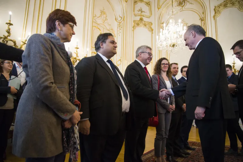 Obavy z nefunkčnosti právneho štátu na Slovensku pokračujú, nastal však aj určitý pokrok | Topky.sk