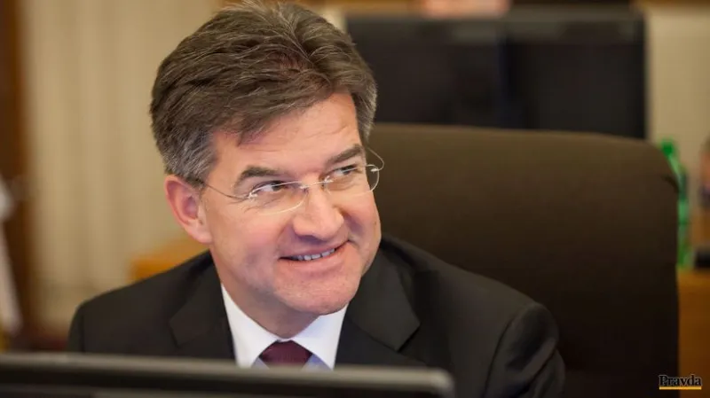 Lajčák podal demisiu prezidentovi Kiskovi - Domáce - Správy - Pravda.sk