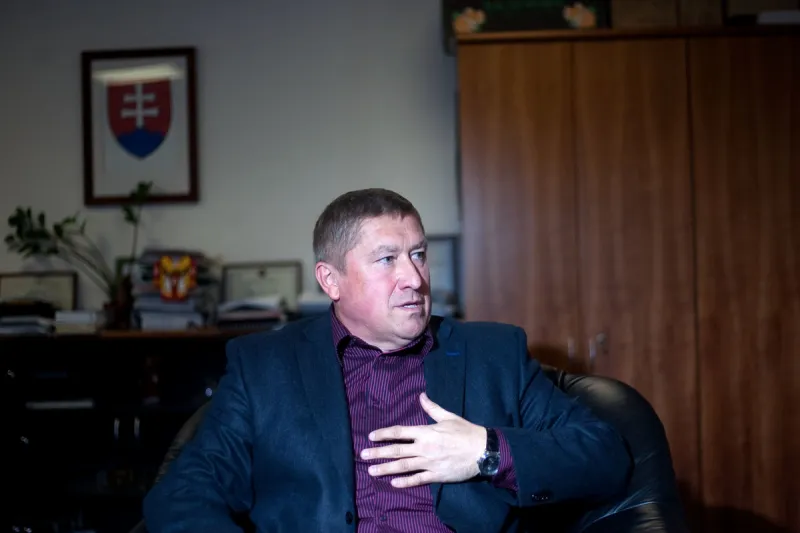 Kvôli Kuciakovi zvažujú oklieštiť právo na informácie - ekonomika.sme.sk