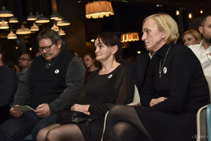 V Bratislave uviedli knihu Umlčaní, príbeh J. Kuciaka a M. Kušnírovej