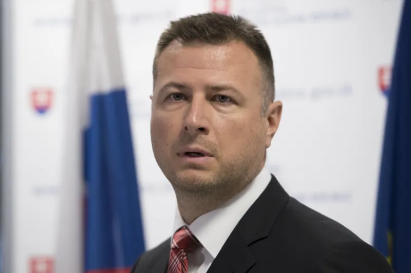 V prípade účelového prevodu majetku Bašternáka vie štát zakročiť - ekonomika.sme.sk