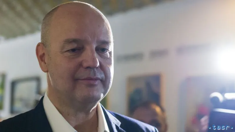 NAKA vypočúva Pavla Ruska, dôvodom sú zmenky - Domáce - Správy - Pravda.sk