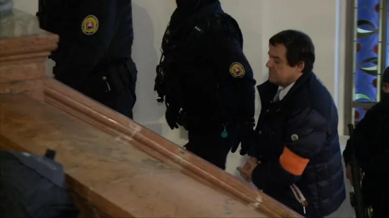 Kočnera čakajú vo väzbe ťažké časy |  | .týždeň - iný pohľad na spoločnosť