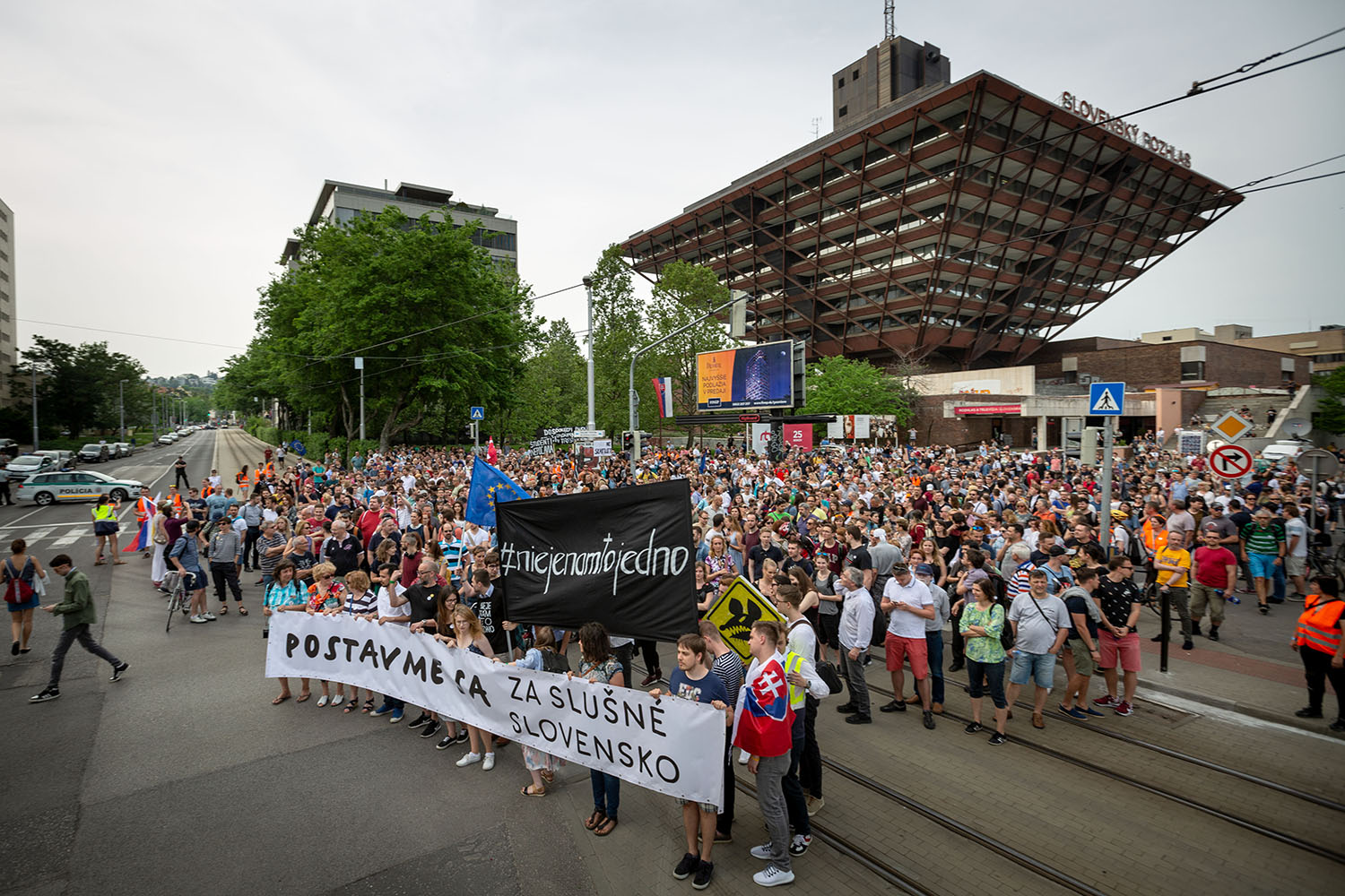 Piatkový protest Za slušné Slovensko v Bratislave na fotkách – Denník N