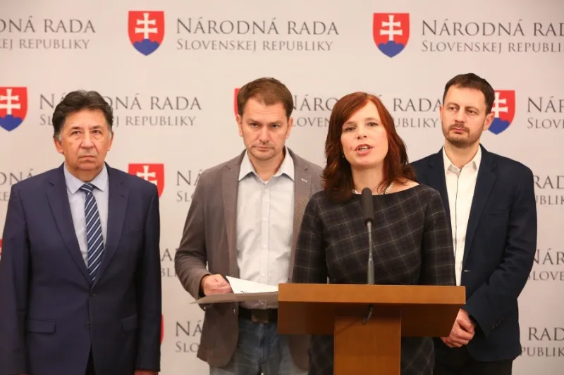 Podnet OĽaNo smerom k polícii: Žiada preverenie lustrácie Kuciaka a prepojenia dôstojníkov | Topky.sk