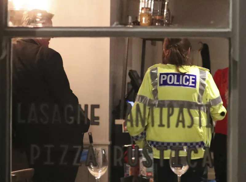 Druhý Litvinenko? Bývalý ruský špión bojuje v Británii o život – Denník N