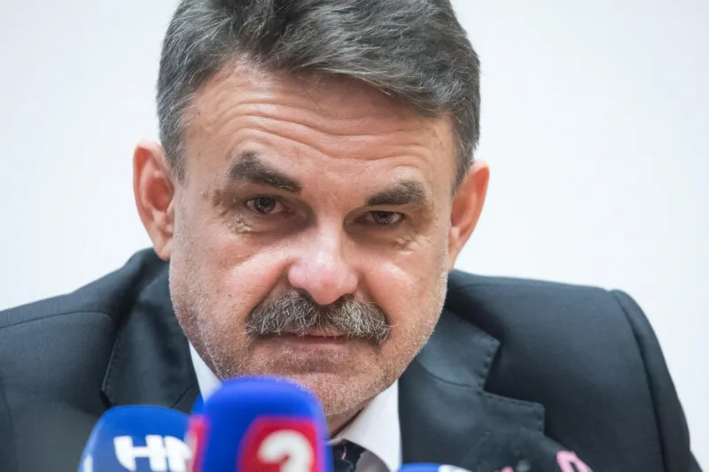 Čižnár pripustil, že mu Trnka púšťal nahrávky z Gorily, nevedel však o čo ide | Spoločnosť | .týždeň - iný pohľad na spoločnosť