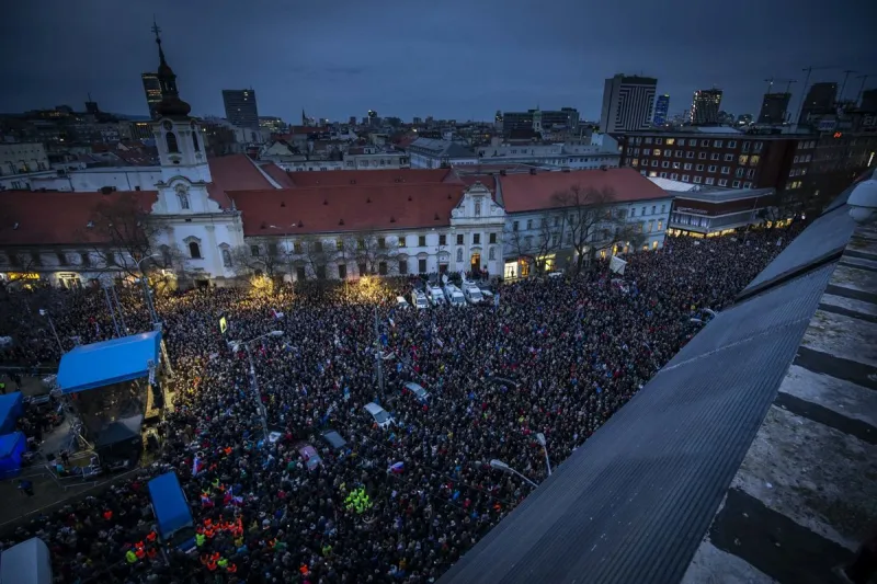 FOTO: Spomienkove zhromaždenie rok po smrti Kuciaka - domov.sme.sk