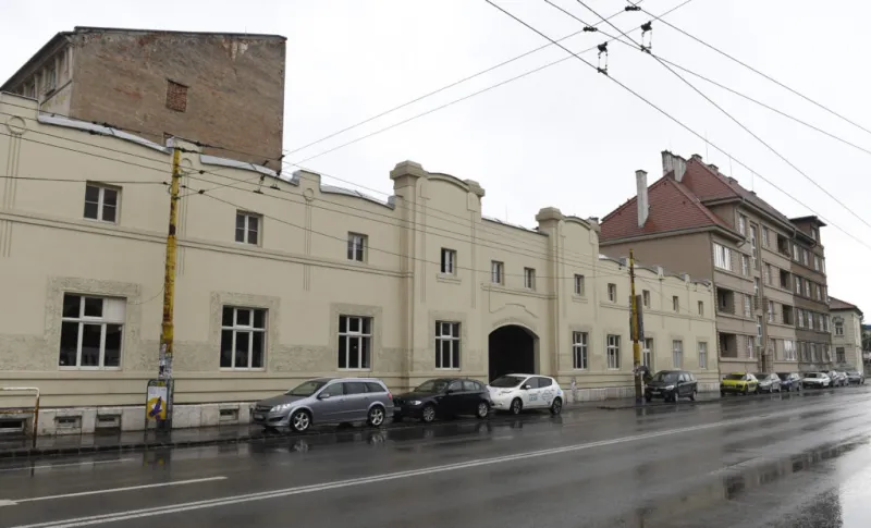 Košické osobnosti si v Tabačke počas 24 hodín pripomínajú Kuciaka čítaním jeho textov | Glob.sk