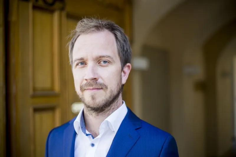 Fico sa z Bonaparte zatiaľ nemusí odsťahovať, závisí to od dohody s Bašternákom (rozhovor) - ekonomika.sme.sk