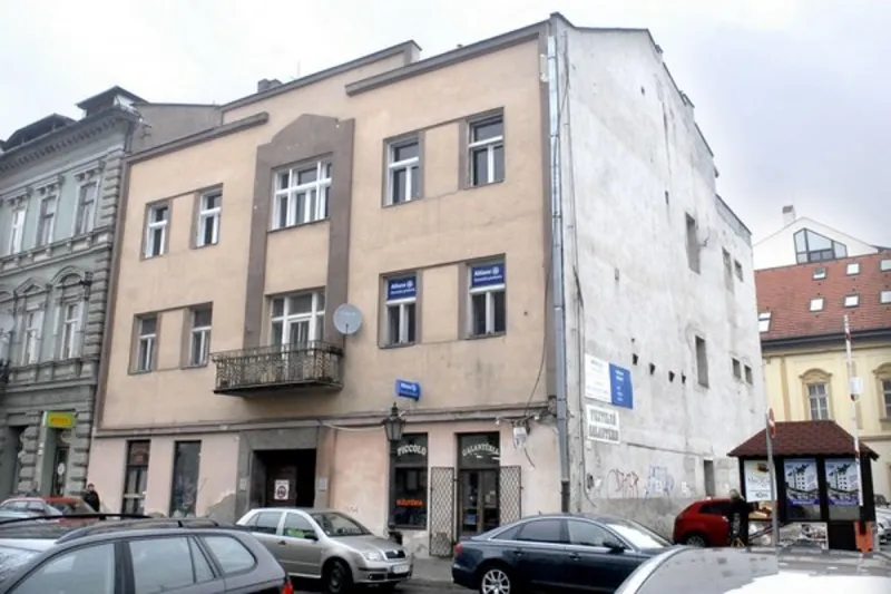 Nora Kabrheľová Mojsejová bude musieť pozháňať 240-tisíc eur - kosice.korzar.sme.sk