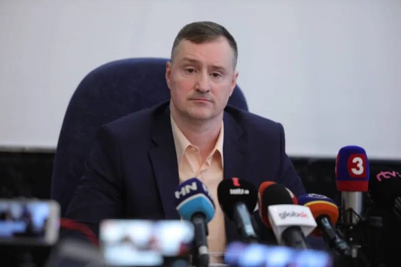 Šufliarsky ukázal prepis esemesiek: FOTO Kočner pracuje vlastnou hlavou, spomína aj žaloby na médiá | Topky.sk