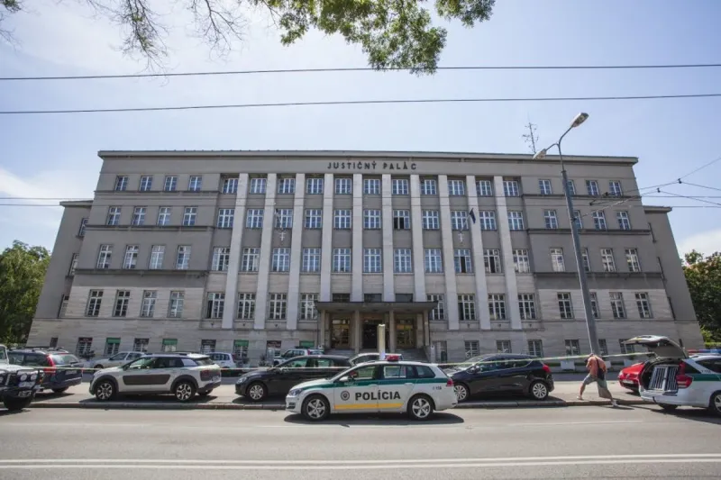 V kauze platinové sitká stanovili ďalšie pojednávanie - domov.sme.sk