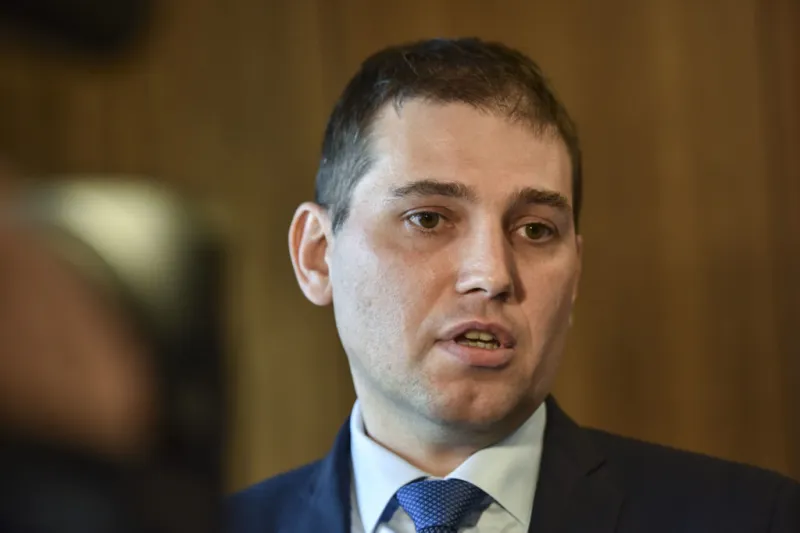 Staronovým šéfom inšpekcie sa stal Szabó. Vyšetruje aj kauzu uneseného Vietnamca | Glob.sk