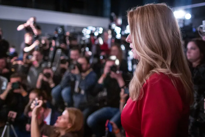 Newsfilter: Malí neúspešní muži sa mstia – za Čaputovú aj za Kočnera – Denník N