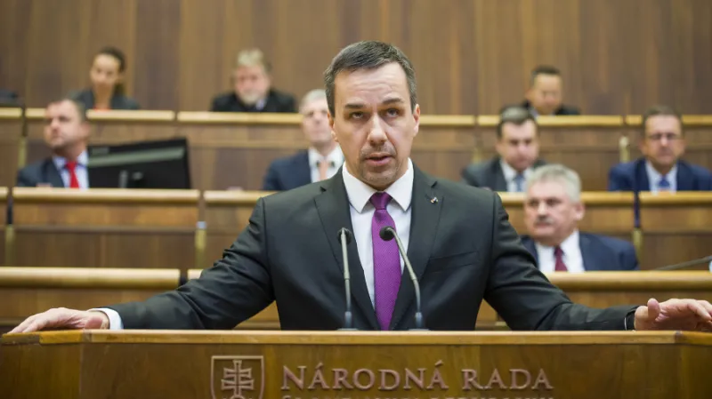 Erik Tomáš sa vyjadril k odobratiu telefónu novinárky: Polícia by mala postupovať citlivejšie | Topky.sk