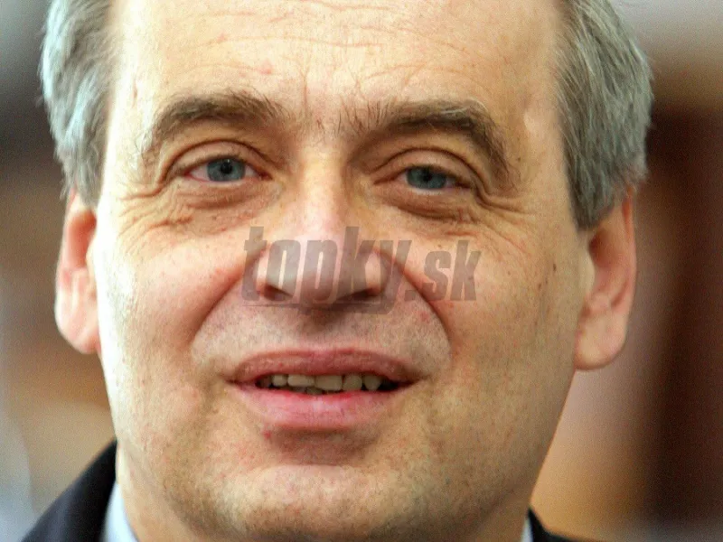 Nový dôkaz v prípade vraždy spred štyroch rokov: Neďaleko vily Ernesta Valka našli zbraň! | Topky.sk