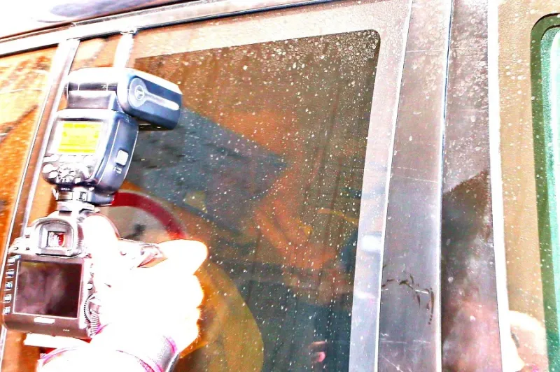 Zlomený muž je minulosť! Kočner je v dobrej nálade: FOTO Víťazné gesto novinárom | Topky.sk