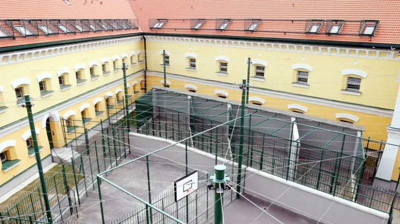 ÚŠP nemá informácie o monitorovaní Kočnera a jeho obhajcov - Domáce - Správy - Pravda.sk