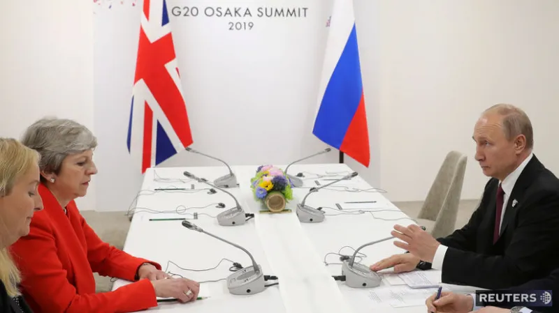 Putin a Mayová sa zišli, prvýkrát od aféry okolo otravy Skripaľa - Svet - Správy - Pravda.sk