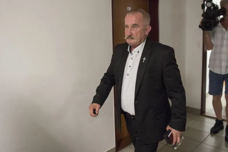 Mizík mal žiadať políciu o vypátranie autora statusu, tvrdí Hrabko. Rozhodnutiu súdu nerozumie | Glob.sk