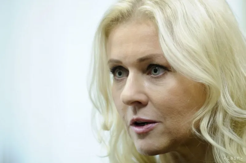 Štátna tajomníčka M. Jankovská by mala odísť sama, tvrdí SaS