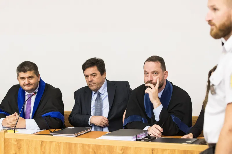 Minúta po minúte: Súd s Kočnerom v kauze zmenky, 2. deň - SME