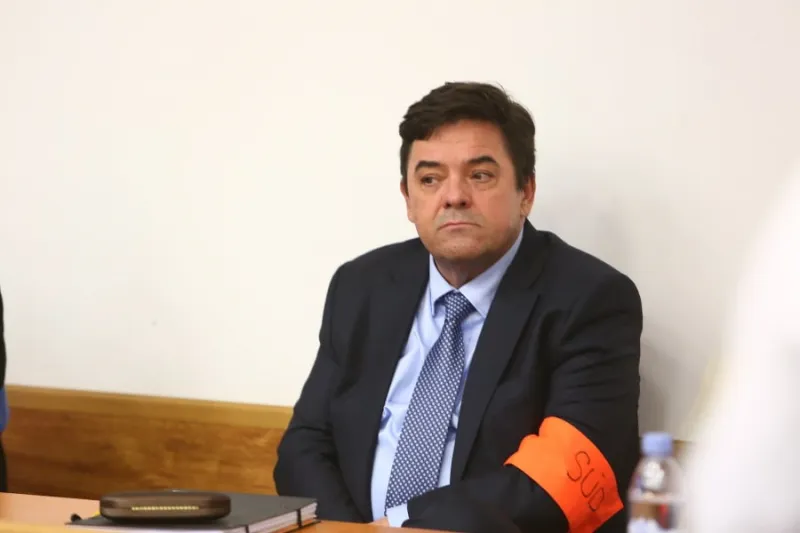 ONLINE Kauza zmenky pokračuje, pred súdom je Tóth: FOTO Vypovedala Ťapáková, televíziu riadil mafián | Topky.sk