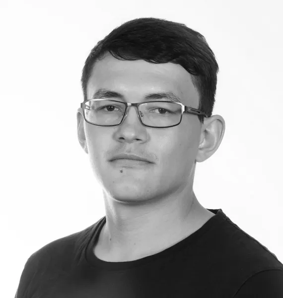 MIMORIADNA SPRÁVA Zadržali policajta, ktorý lustroval Kuciaka a ďalších novinárov | Topky.sk