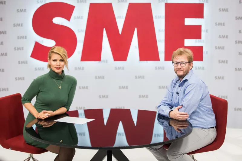 Rozhovory ZKH: Kamenec, threema a Jankovská - Video SME