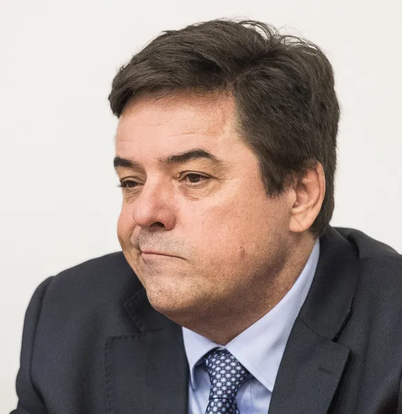 Výbor odporučil parlamentu, aby zrušil milosť pre Kočnera v kauze Technopol - SME