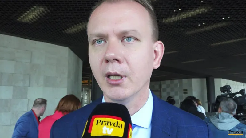 Fico a Matovič naložili Beblavému za Gorilu. Beblavý: Nie som tam spomenutý - Domáce - Správy - Pravda.sk