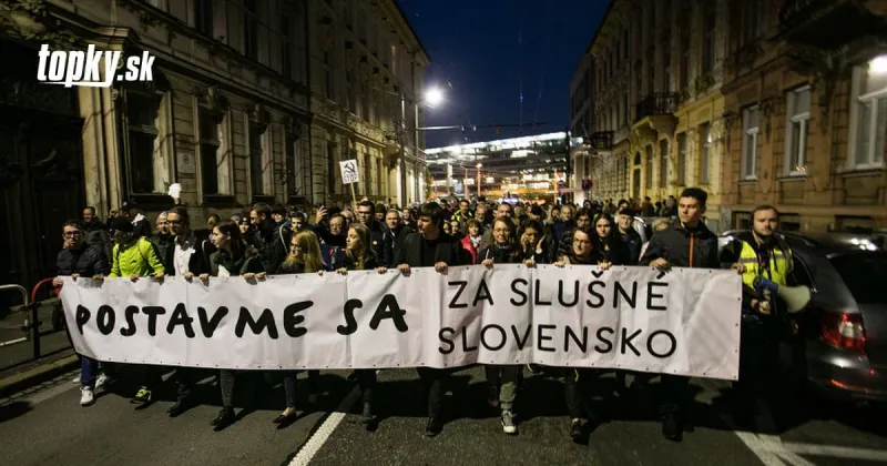 Kauza Gorila zmobilizovala tisícky Slovákov: Protestné pochody žiadajú odstúpenie jej aktérov | Topky.sk