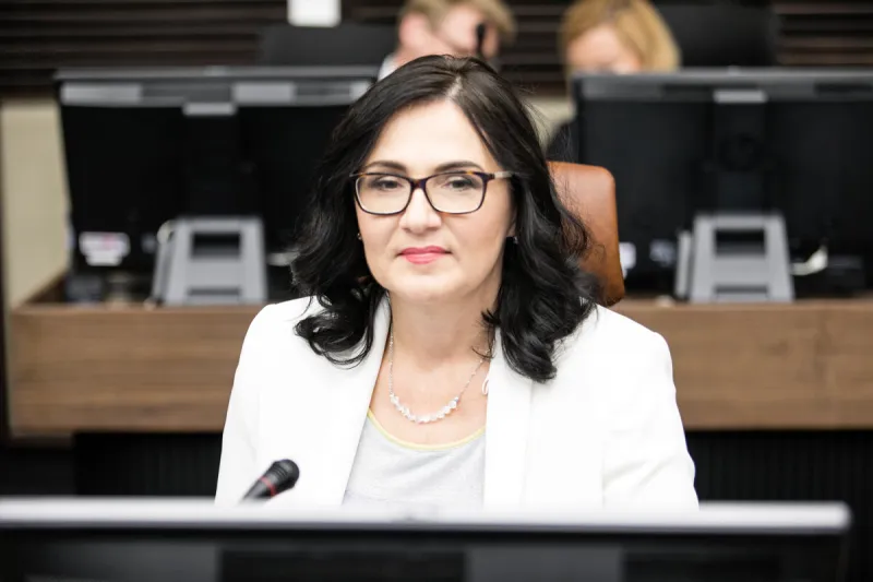 Lubyová: Slovensko zaplatí centru CERN do konca roka - SME