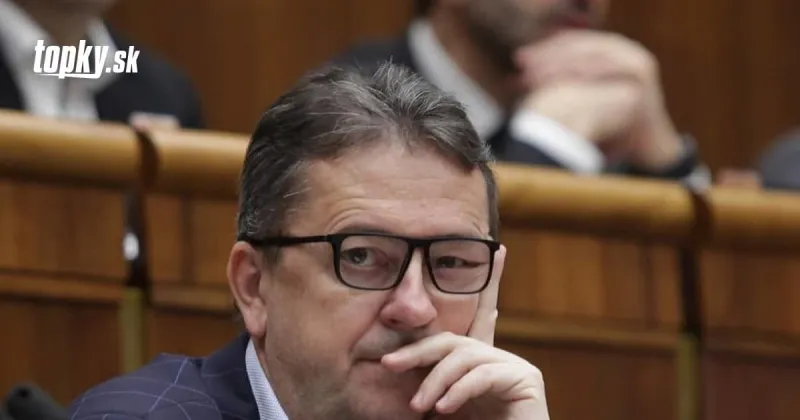 Glváč údajne končí v Smere: S mafiánom Kočnerom mal dohadovať tajné stretnutia a kúpu jachty | Topky.sk
