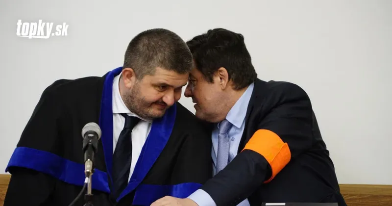 Sudca konečne povolil čítanie THREEMY: Vulgarizmy, správy s Glváčom a Kočnerova novinárka | Topky.sk