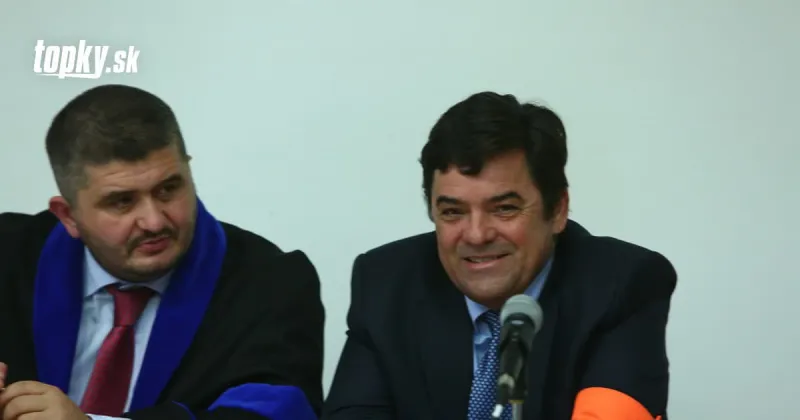 Kočnerovi a Ruskovi sa rúca obhajoba: FOTO Svedkovia o zmenkách nevedia, usvedčiť ich môže bakalárka | Topky.sk