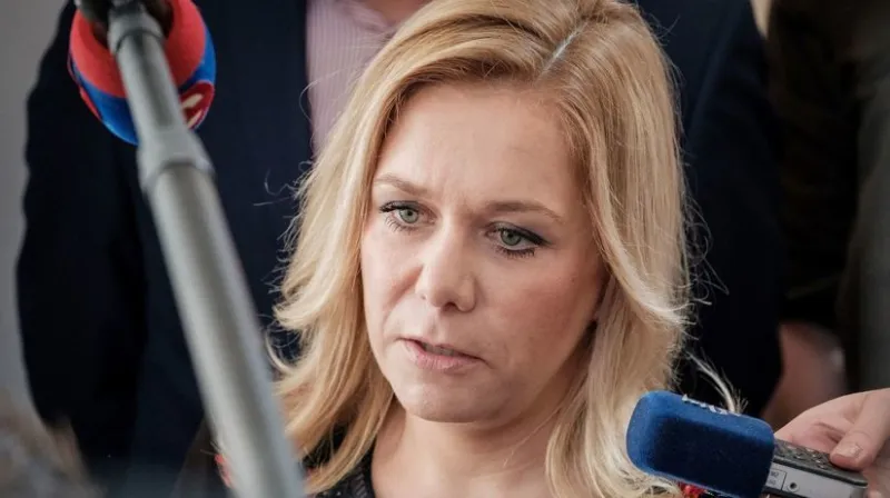 SaS: Je absurdné, že Saková verí Vietnamcom bez dôkazov - Domáce - Správy - Pravda.sk