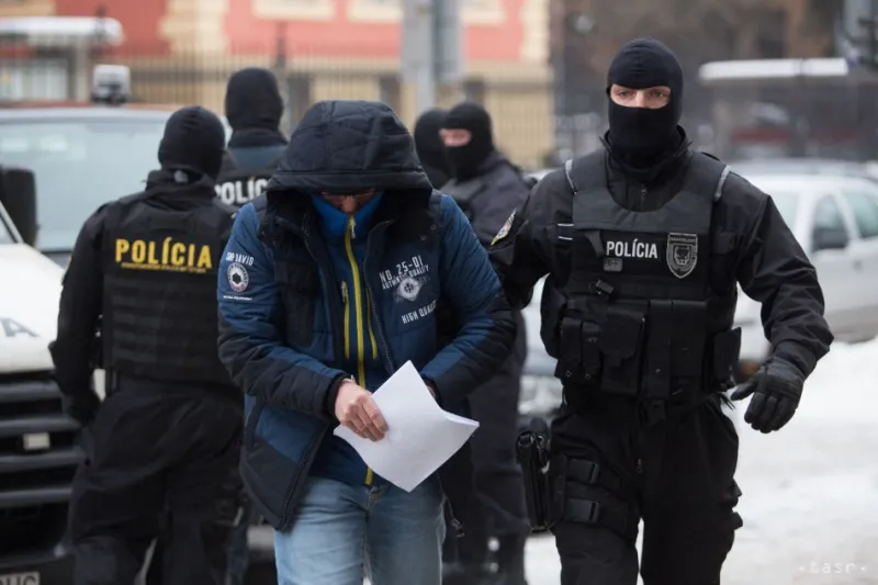 Najvyšší súd: Obvinení takáčovci zostávajú vo väzbe